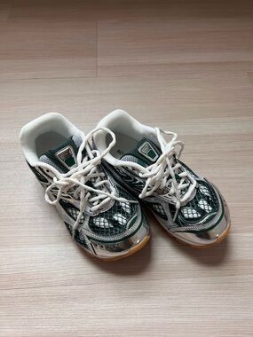 Kids Metallic Green Lace-Up Sneakers